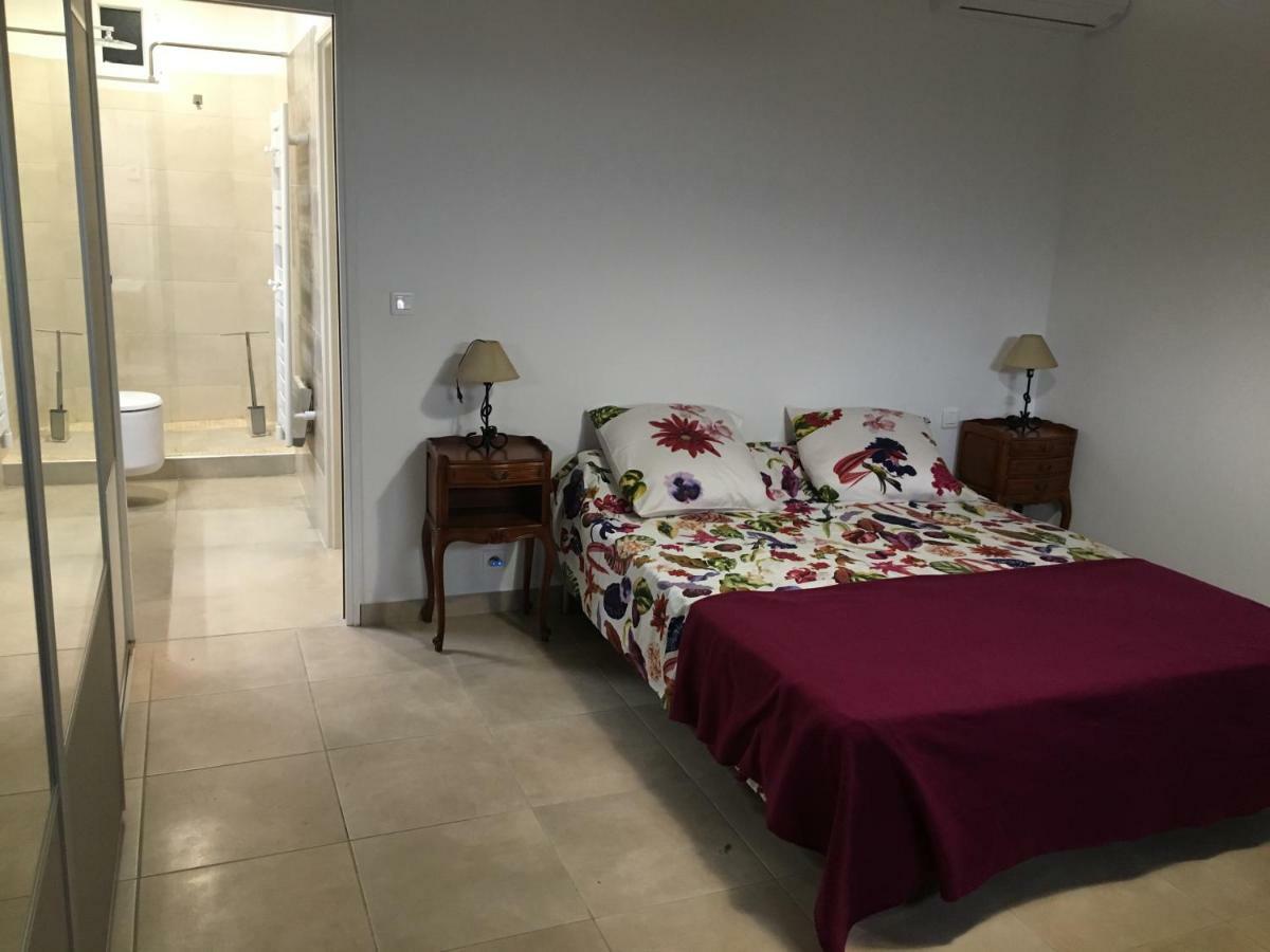 Au Domaine De Lea Apartment Hyères Екстериор снимка